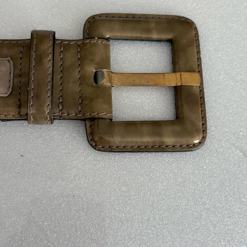 Vintage Escada Leather Belt with Gold Shell Detail Taup and Beige Two Tone - Picture 6 of 7